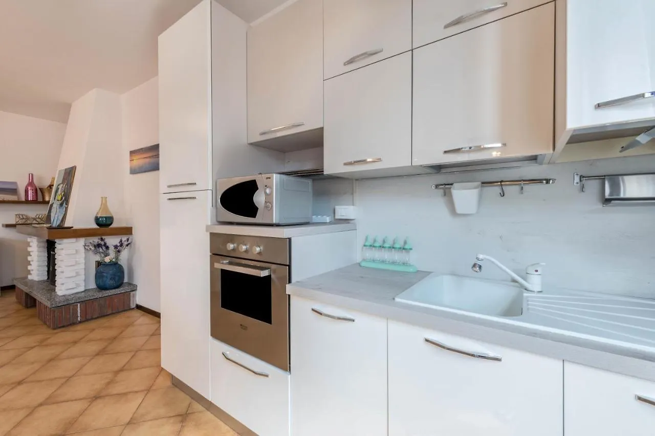 Alle Rive Apartment 萨罗